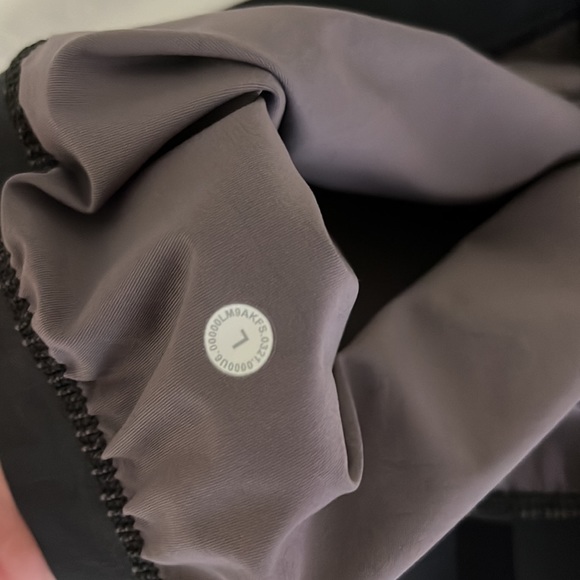 Lululemon camo underwear - Picture 3 of 3